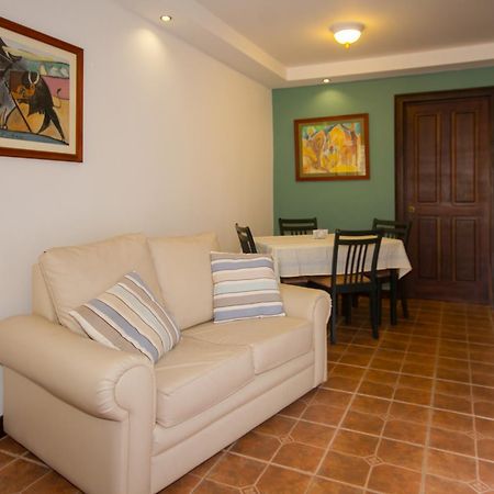 Apartotel Don Luis San Antonio De Belen Экстерьер фото